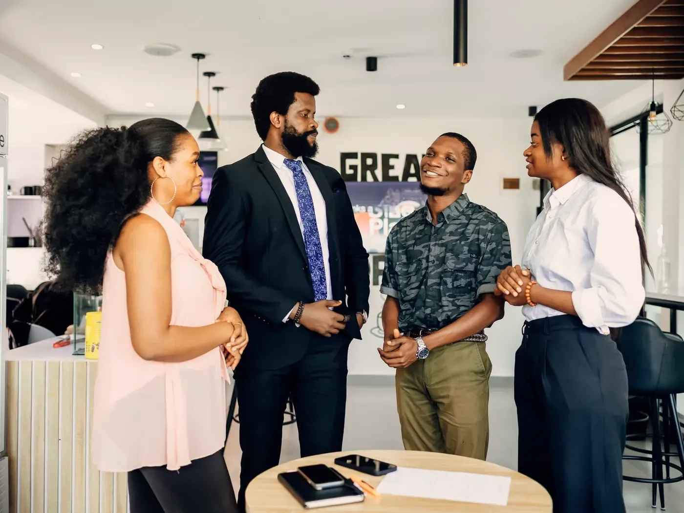 Équipe Intel Cameroun en échange de travail dans ses bureaux.
